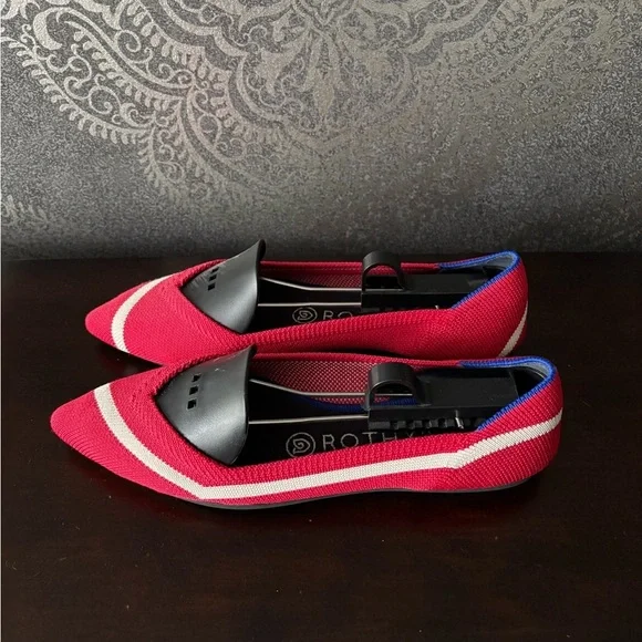 Rothy’s Red Line Points 7.0 - Picture 2 of 7